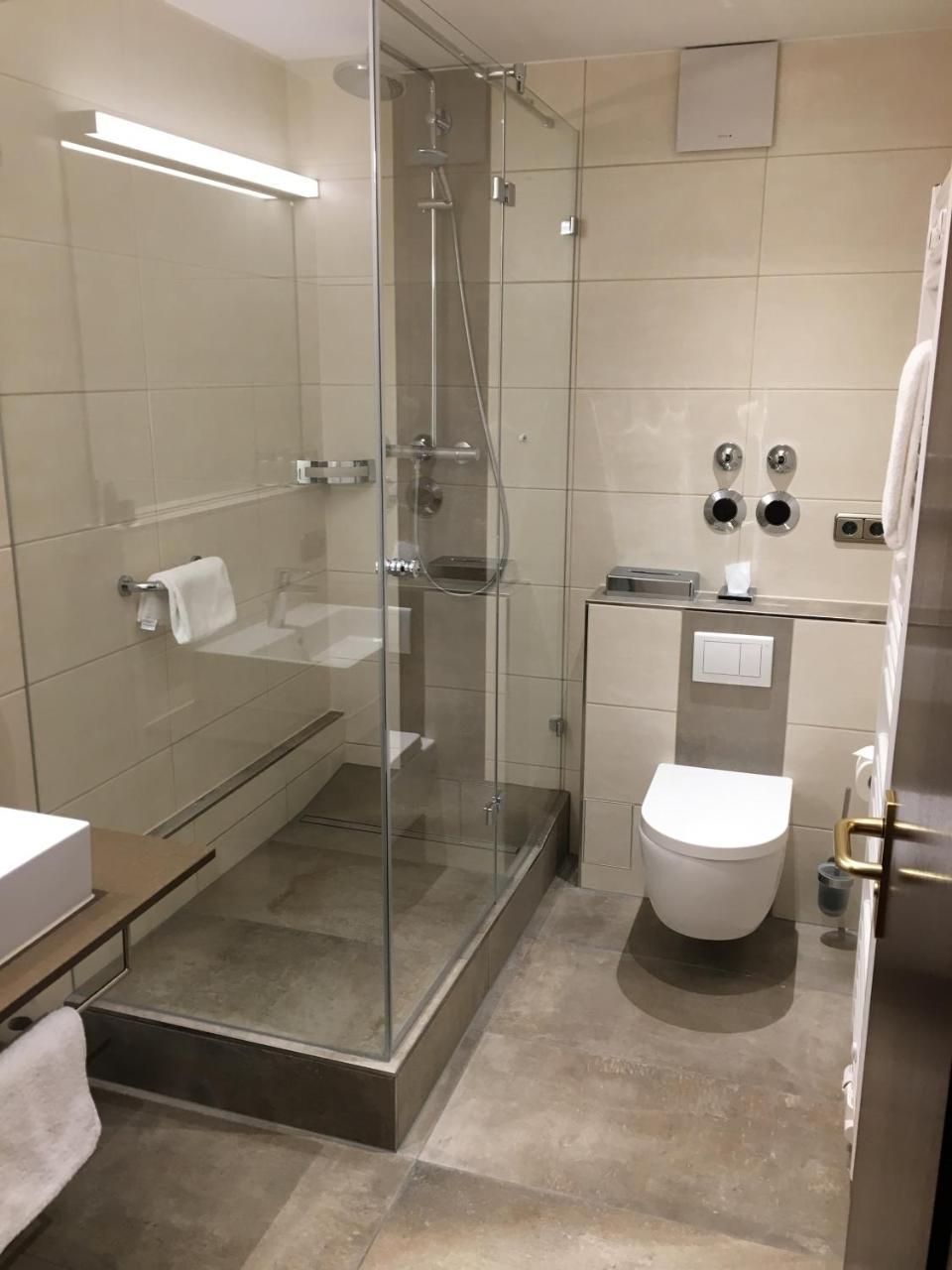 Parkhotel Leiser Planegg Kültér fotó